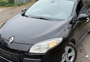Renault Megane 282.100 km 2.499 &euro; Frankfurt am Main 65933