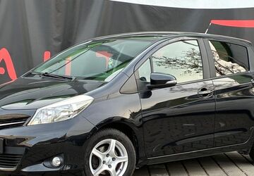Toyota Yaris 102.000 km 7.300 &euro; Mühlheim am main 63165