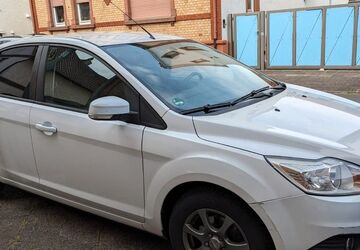 Ford Focus 161.000 km 3.099 &euro; Offenbach 63075