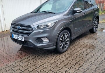 Ford Kuga 123.000 km 16.800 &euro; Frankfurt am Main 65933