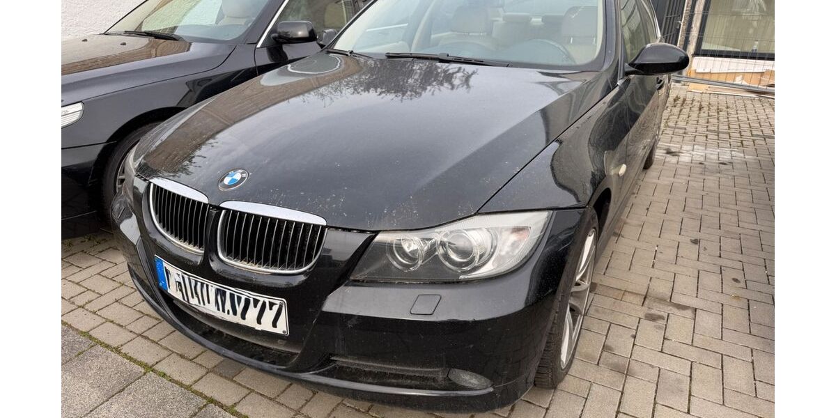 BMW 325 266.000 km 2.699 &euro; Dieburg 64807