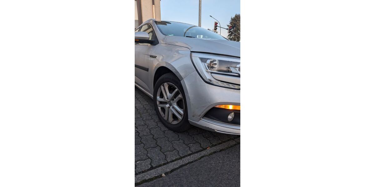 Renault Megane 120.500 km 7.050 &euro; Hanau 63456