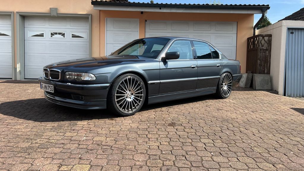 BMW 750 270.000 km 16.999 &euro; Hainburg 63512
