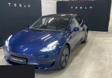 Tesla Model 3 56.705 km 29.800 &euro; Hanau 63457