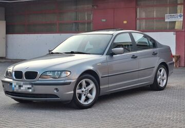 BMW 320 320.000 km 2.350 &euro; Offenbach 63065