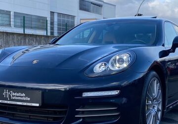 Porsche Panamera 161.000 km 32.300 &euro; Kelkheim 65779