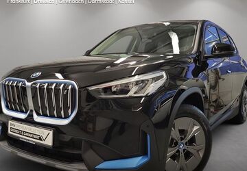 BMW iX1 30.316 km 33.370 &euro; Dreieich-Sprendlingen 63303