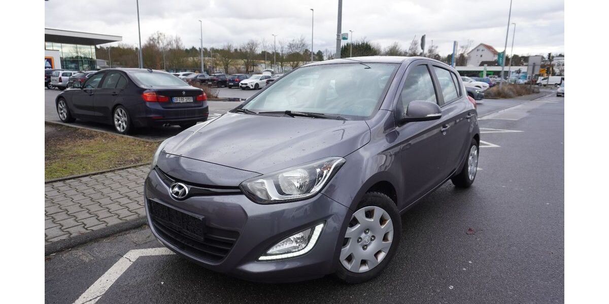 Hyundai i20 88.500 km 8.700 &euro; Rödermark 63322
