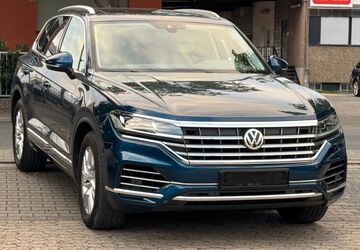 VW Touareg 155.700 km 36.500 &euro; Frankfurt am Main 65933