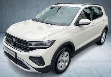 VW T-Cross 17.900 km 20.480 &euro; Frankfurt am Main 60528