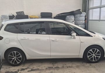 Opel Zafira Tourer 227.794 km 10.000 &euro; Darmstadt 64283