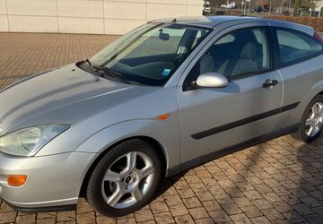 Ford Focus 158.000 km 1.699 &euro; Frankfurt 60318