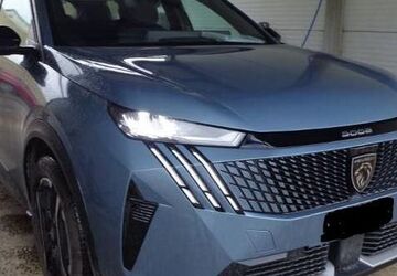 Peugeot 5008 5.745 km 39.480 &euro; Rüsselsheim 65428