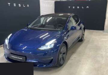 Tesla Model 3 56.705 km 32.700 &euro; Hanau 63457