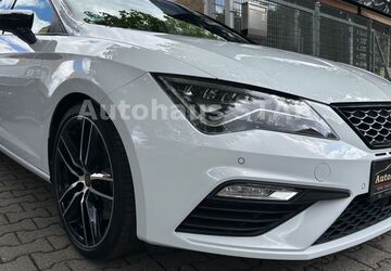 Seat Leon 64.800 km 25.490 &euro; Offenbach am Main 63071