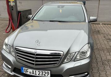 Mercedes-Benz E 350 178.000 km 13.500 &euro; Offenbach 63069