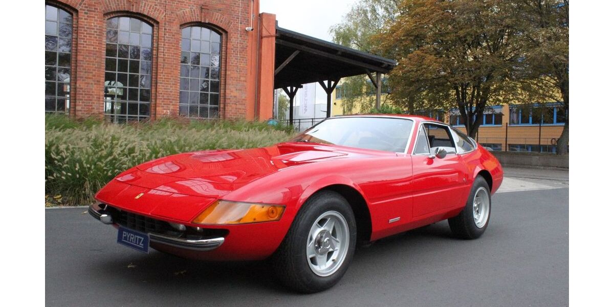 Ferrari 365 50.400 km 725.000 &euro; Frankfurt 60386