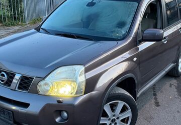 Nissan X-Trail 200.711 km 3.999 &euro; Frankfurt am Main 65933