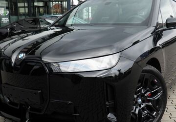 BMW iX 9.150 km 87.850 &euro; Frankfurt am Main 60435