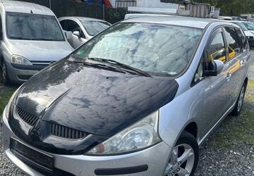 Mitsubishi Grandis 240.000 km 1.990 &euro; Frankfurt am Main 65933