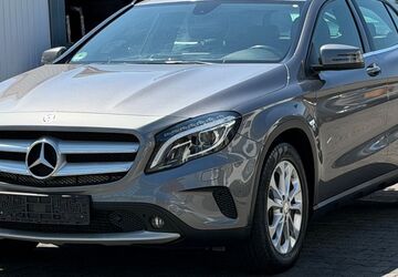 Mercedes-Benz GLA 200 89.000 km 14.999 &euro; Offenbach am Main 63075