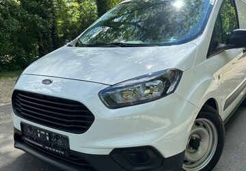 Ford Transit Courier 26.000 km 12.990 &euro; Stockstadt 63811
