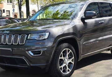 Jeep Cherokee 128.000 km 21.500 &euro; Offenbach am Main 63069