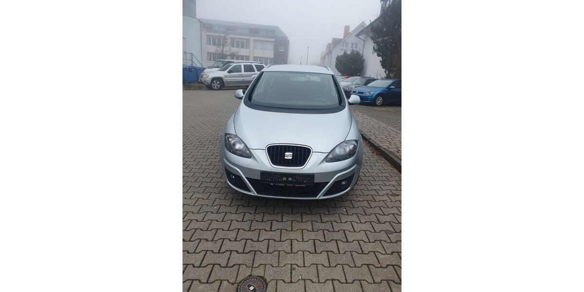 Seat Altea 139.766 km 6.150 &euro; Kronberg 61476