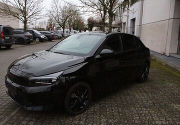 Opel Corsa 26.000 km 19.200 &euro; Rüsselsheim 65428