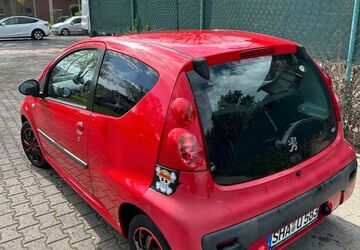 Peugeot 107 174.255 km 1.990 &euro; Frankfurt 60316