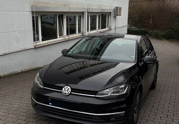 VW Golf 155.000 km 13.900 &euro; Hofheim 65719