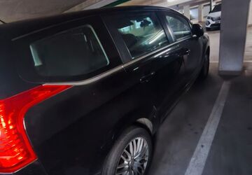 Peugeot 5008 210.000 km 3.000 &euro; Rüsselsheim 65428