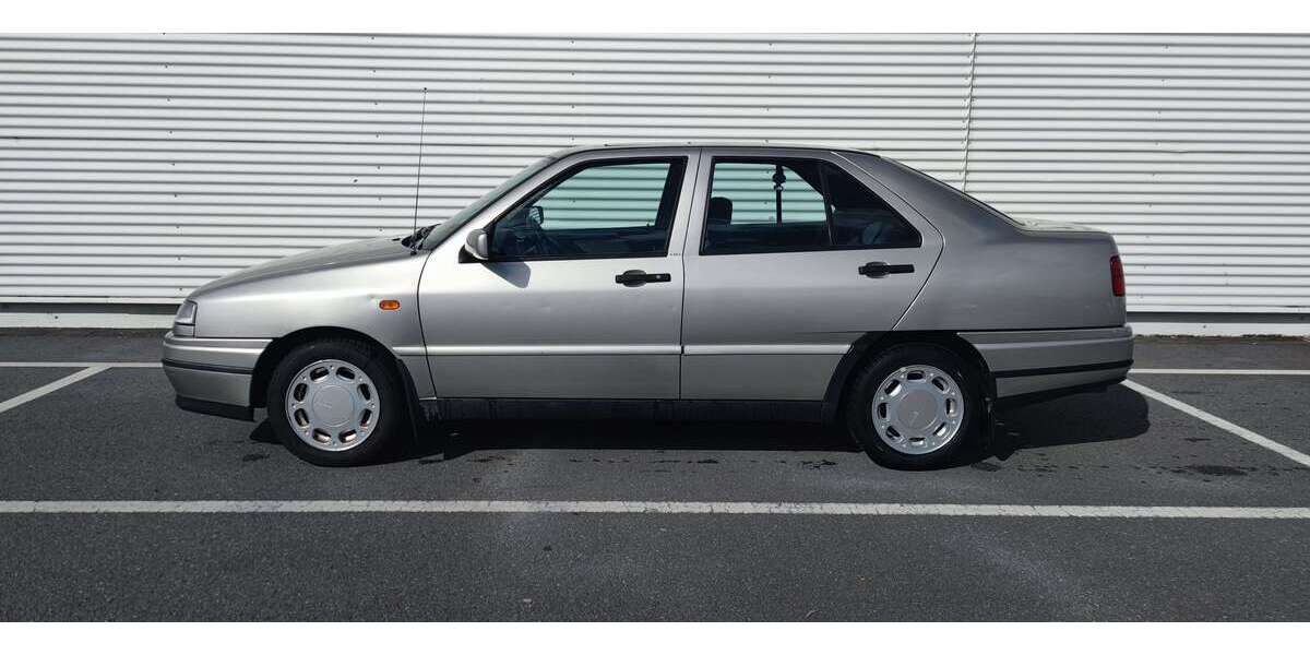 Seat Toledo 63.000 km 4.650 &euro; Gross-Zimmern 64846