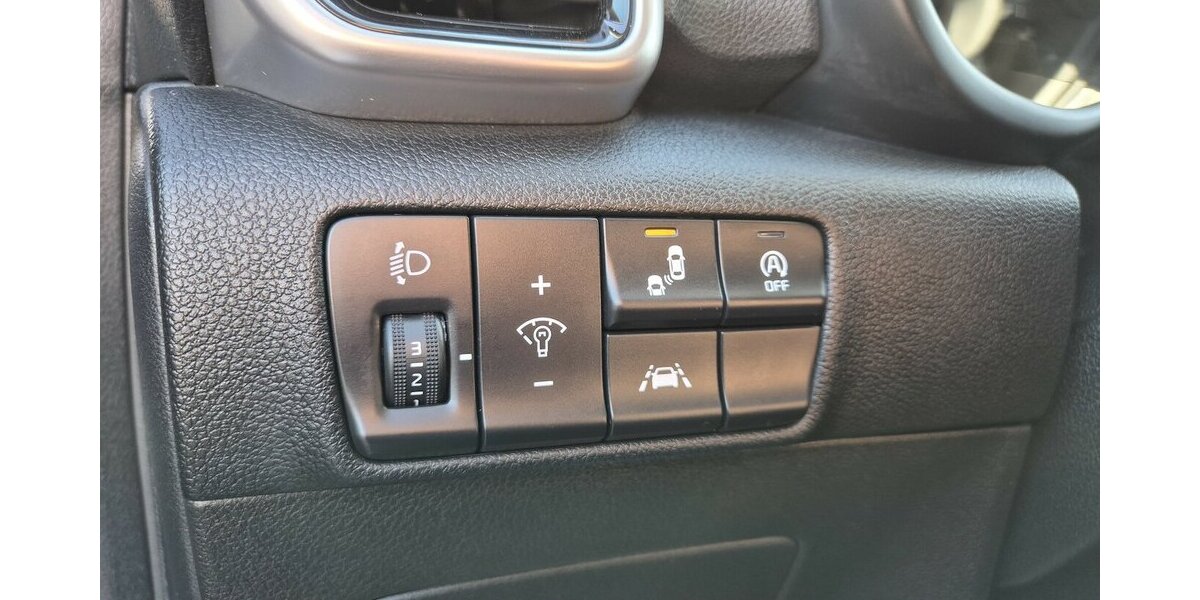 Kia Sportage Black Edition 4WD Automatik, AHK, Leder, 28.421 km 23.890 &euro; Rodgau 63110