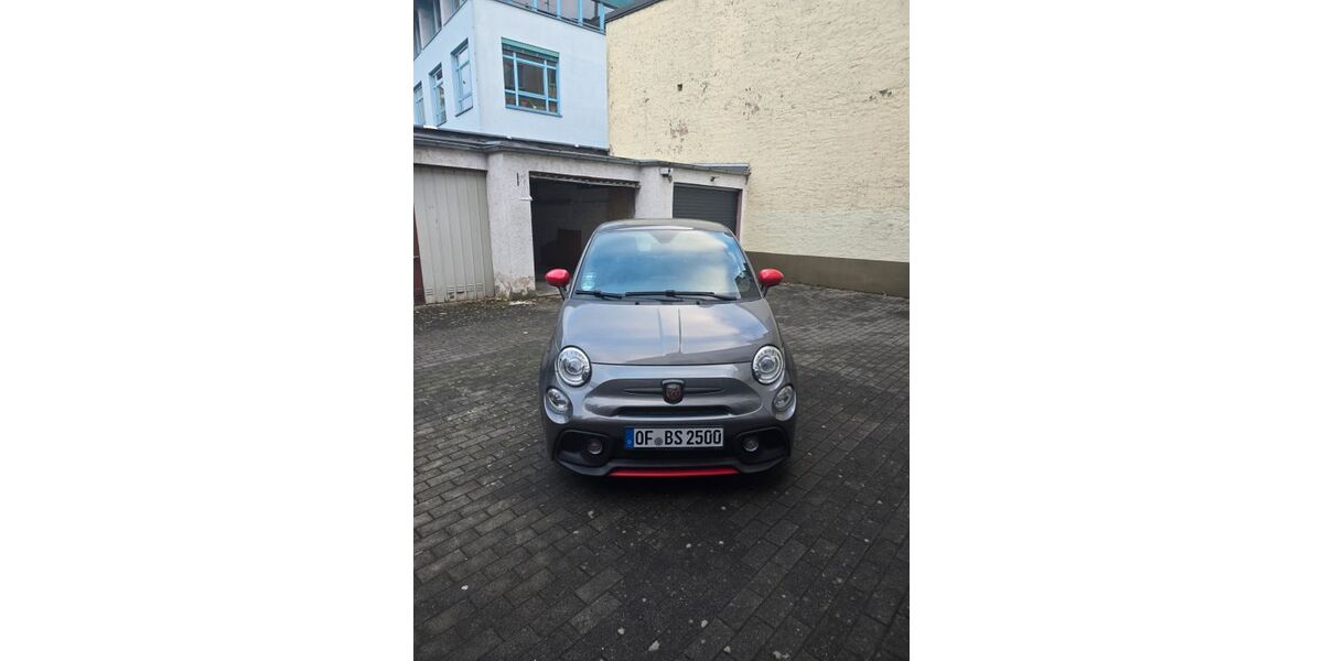 Abarth 595 Competizione 64.000 km 19.900 &euro; Offenbach am Main 63071