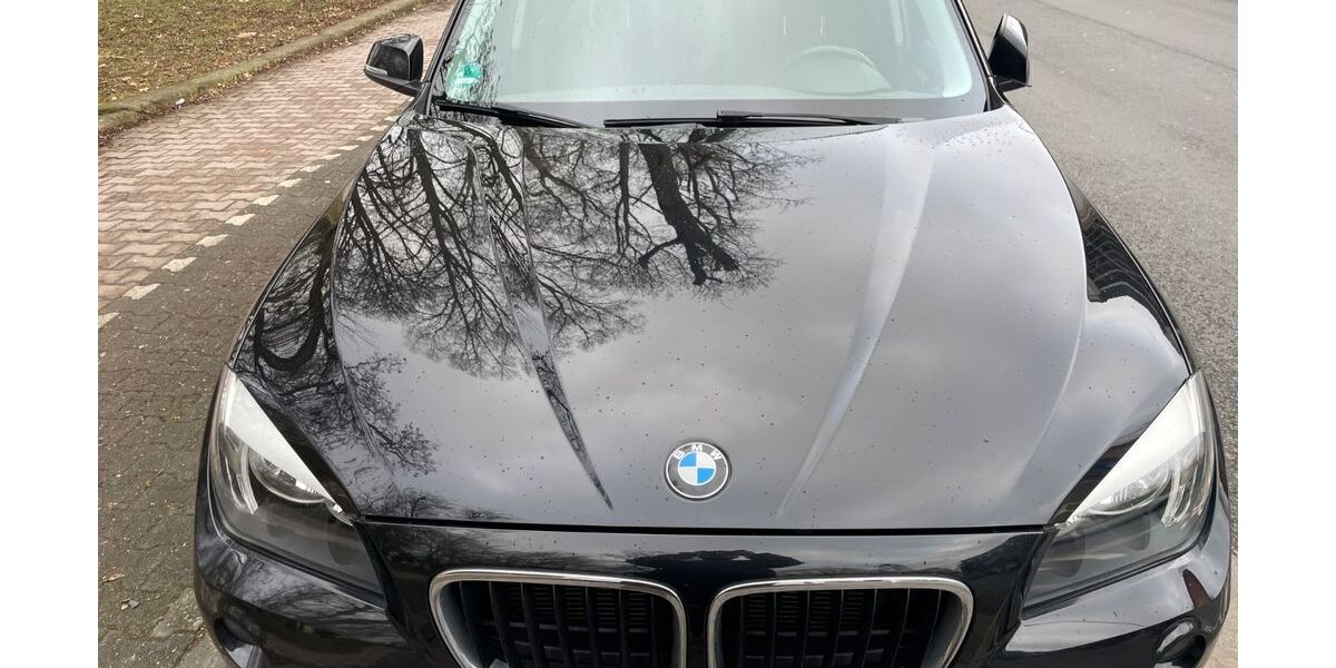 BMW X1 182.000 km 10.000 &euro; Frankfurt am Main 60489