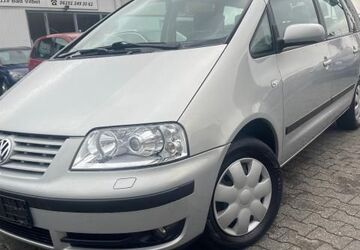 VW Sharan 90.000 km 5.490 &euro; Bad Vilbel 61118