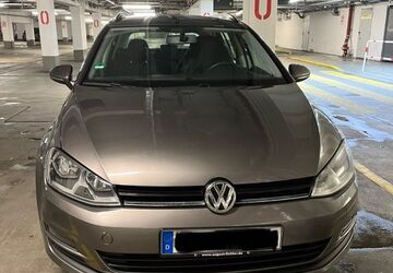 VW Golf 178.000 km 7.700 &euro; Offenbach am Main 63065