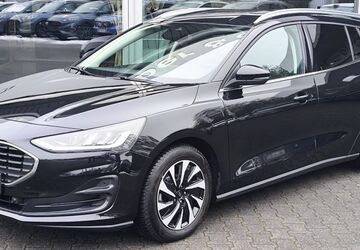 Ford Focus 27.553 km 17.750 &euro; Dieburg 64807
